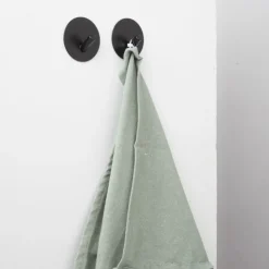 Xenos Handdoekhaken - zwart - set van 2- Badkamer Accessoires
