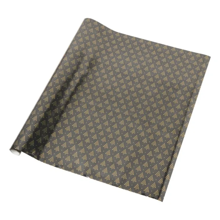 Xenos Kerst inpakpapier kerstboom - zwart - 70x200 cm- Kerst Inpakken