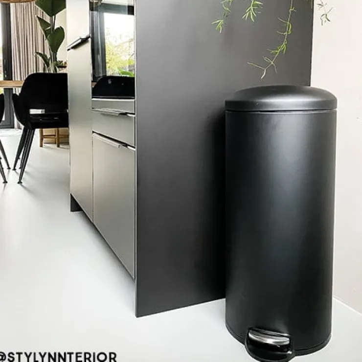 Xenos Pedaalemmer XL - 30 liter - zwart- Pedaalemmers|Prullenbakken