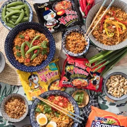 Xenos Samyang buldak noodles - hot chicken - spicy- Koreaanse Keuken|Pasta, Rijst En Wraps