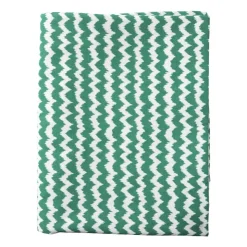 Xenos Tafelkleed zigzag - groen/wit - 140x240 cm- Tafelkleden